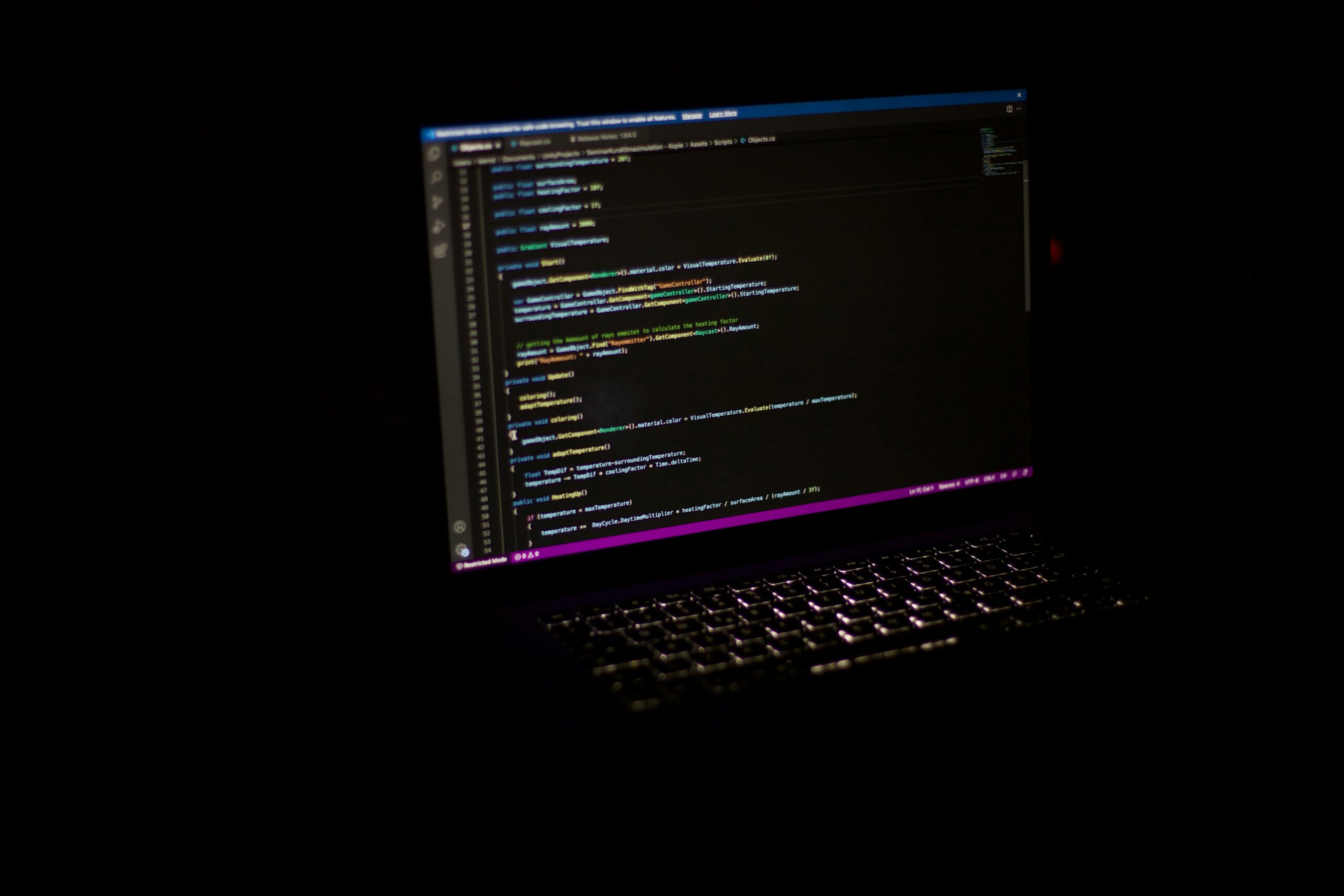 Python副業で初案件を獲得する方法を解説する記事のアイキャッチ画像