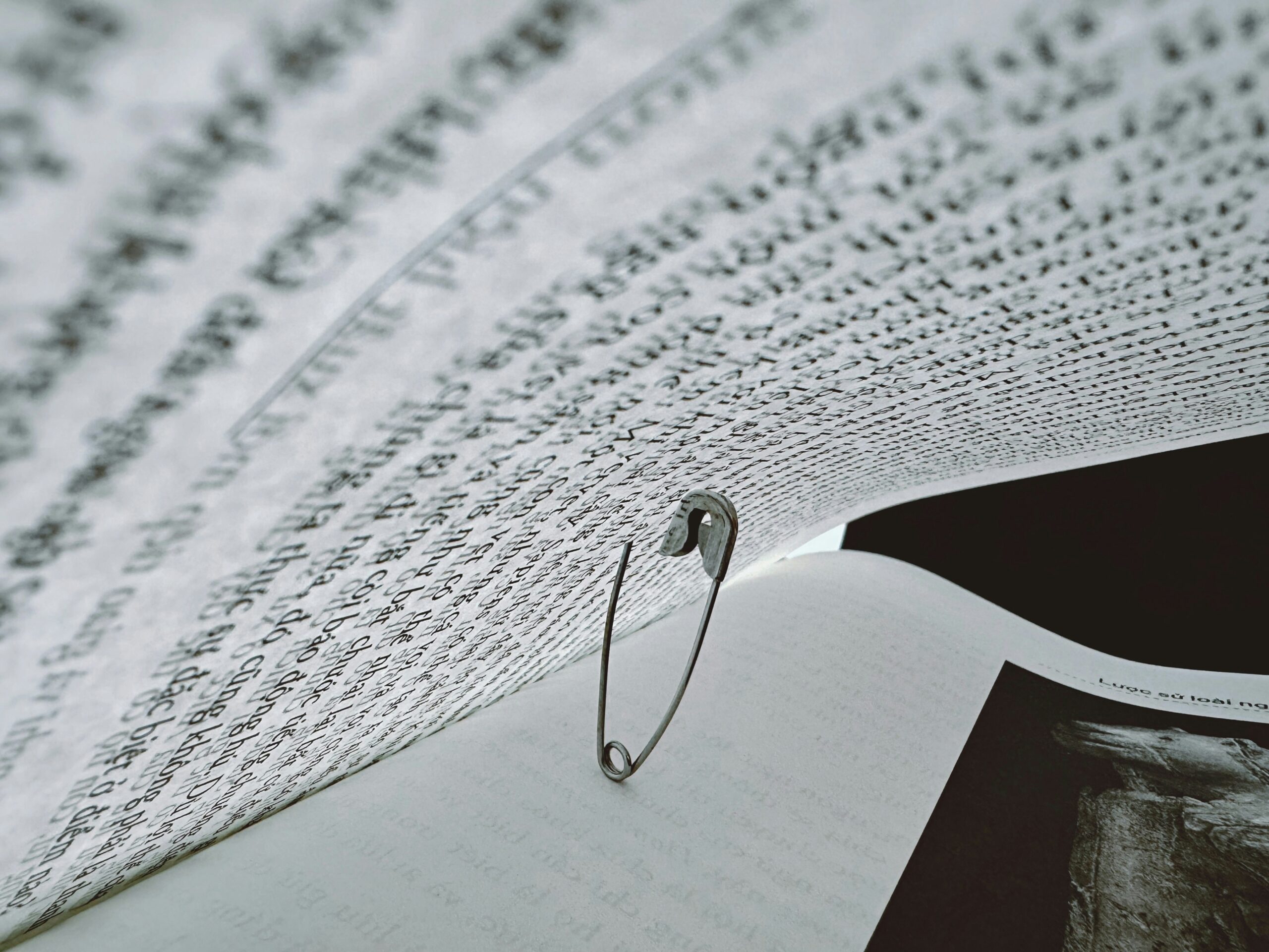 海外論文をAI翻訳で読むイメージ画像